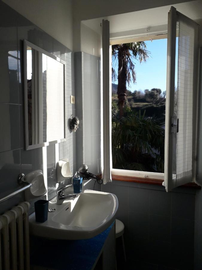 Casa Teresina - Corenno Plinio Lago Di Como Apartamento Dervio Exterior foto