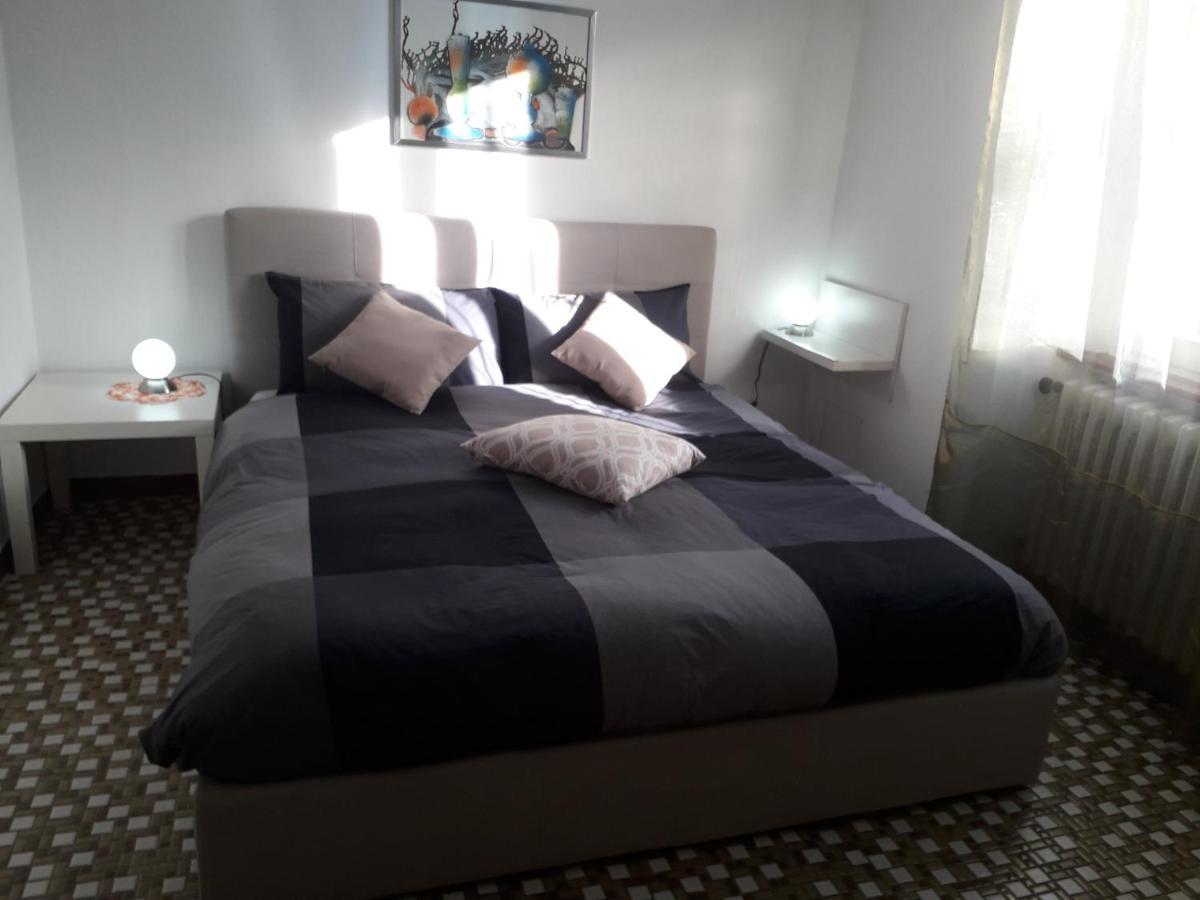 Casa Teresina - Corenno Plinio Lago Di Como Apartamento Dervio Exterior foto